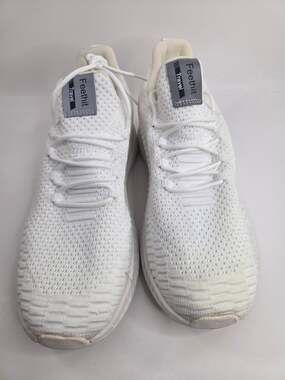 Feethit Travel Sneakers Size 44 White Mesh Athletic Shoes
